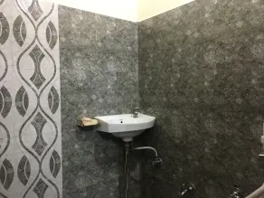 Hotel Duke Inn - Bathroom