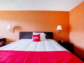 OYO Hotel Pensacola I-10 & Hwy 29 - Chambre