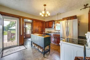 Countryside Home in Wooster w/ Patio & Fire Pit - Interiör