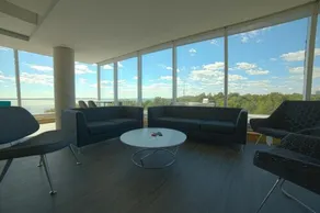 Queen's University - David C. Smith House - Campus Accommodation - Entrée intérieure