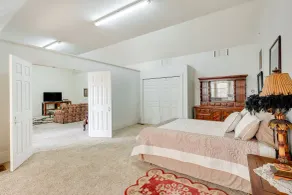 Paris Vacation Rental ~ 15 Mi to Mount Magazine! - Værelse