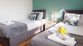 Green View - Room