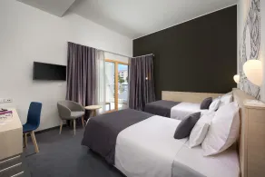 Hotel Salona Palace - Habitación