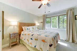 Waterfront Troutman Vacation Rental on Lake Norman - Zimmer