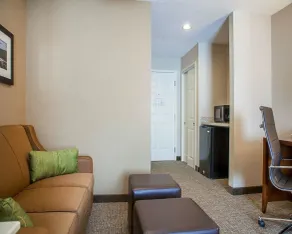 Comfort Suites West Warwick - Providence - Chambre