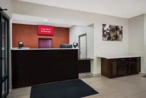 Red Roof Inn & Suites Thomasville - Reception