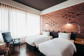 U.I.J Hotel & Hostel - Room