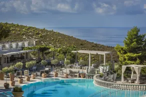 Dionysos Village Resort - Piscina