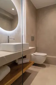 Arancia Elegant Rooms and Suites - Bathroom