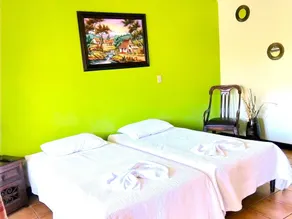 Dos Palmas Studio Apartments - Room