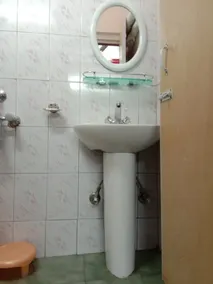 Hotel Khasi Heritage - Bathroom