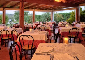 Agriturismo Biologico Corte Aragonese - Restaurant