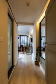 Pesa Suites - Camera