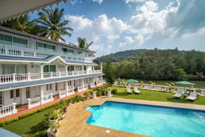 Stone Wood Riverfront Resort, Siolim - Pool