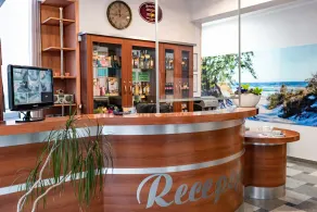 Hotel Cis - Reception