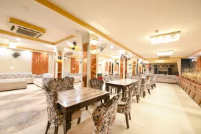 Townhouse ESIC Medical College Faridabad Formerly Royal Mountain - Restaurant