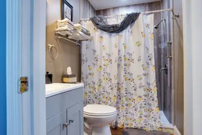 Marsh Views + Patio: Saint Helena Island Hideaway - Innvendig