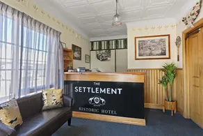 The Settlement Historic Hotel - Reception