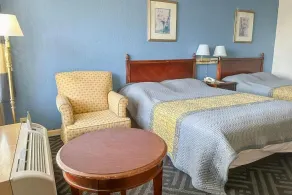 Super Inn And Suites - Rom