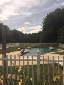 Coast Village Inn & Cottages - Pool
