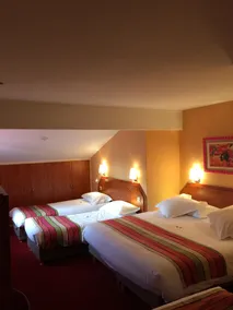 Hôtel Kyriad Nîmes Ouest - Chambre