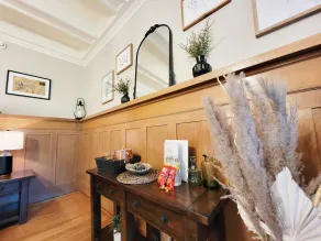 Historic GG Barnum Mansion by Heirloom Boutique Collection - Zimmer