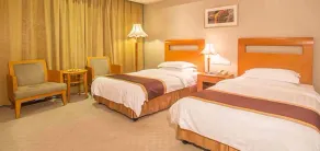 New Century Hotel Pudong Shanghai - Room