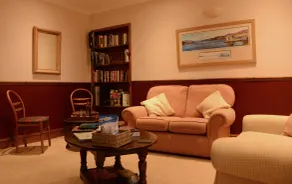Lochview House - Lobby