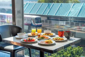 Holiday Inn Express Bangkok Siam by IHG - Restaurante
