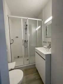Hôtel le Vascon - Bathroom