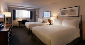 State Plaza Hotel - Room
