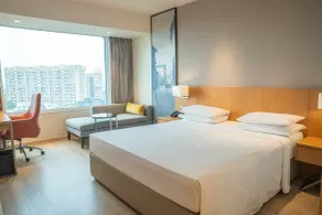 Courtyard by Marriott Nashik - Room