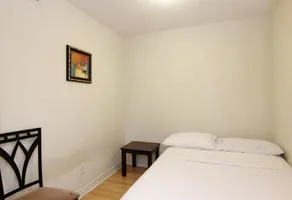 Pelicanstay at Square One Mall - Room