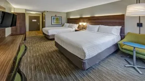 Holiday Inn Express Louisville Airport Expo Center by IHG - Room