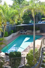 Beaches Holiday Resort - Piscina
