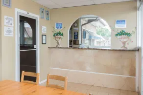 Knights Inn London Ontario - Hall