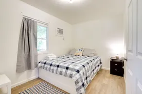 Quiet Lakefront Clearlake Vacation Rental - Værelse