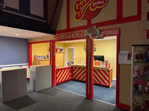 Gulliver's Valley, M1, JCT 31 - Recepción