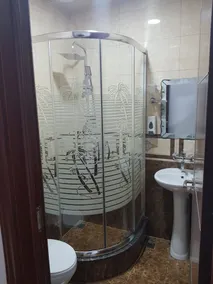 Georgian Palace Hotel - Bathroom