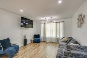 Great for Youth Sports Trips! Roomy Goddard Home - Innenbereich