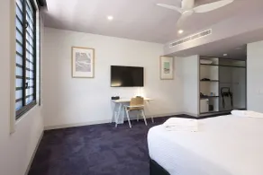 The Lodge, Blacktown - Sydney - Room