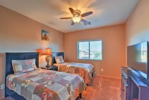 Arizona Retreat w/ Heated Pool, Fire Pit & Grill! - Innenbereich