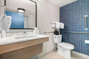 Spark by Hilton Exton - Salle de bain