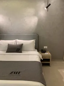 ZUR Studios and Suites - Room