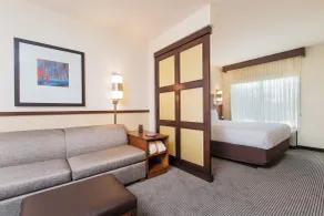 Hyatt Place Charleston Airport / Convention Center - Room