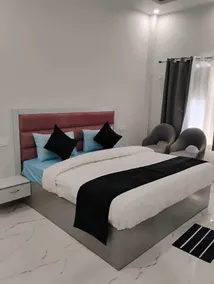 Hotel Aastha Inn - Chambre