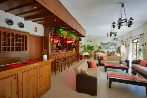 Floral Hotel - Reception