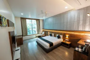 THE GRAND ASTORIA SOMANTH by Shivalaya Darshanam - Room