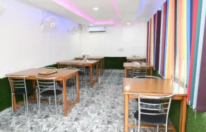 Royal Mandala Resort - Restaurant