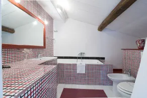 Castello di Serragiumenta - Badezimmer
